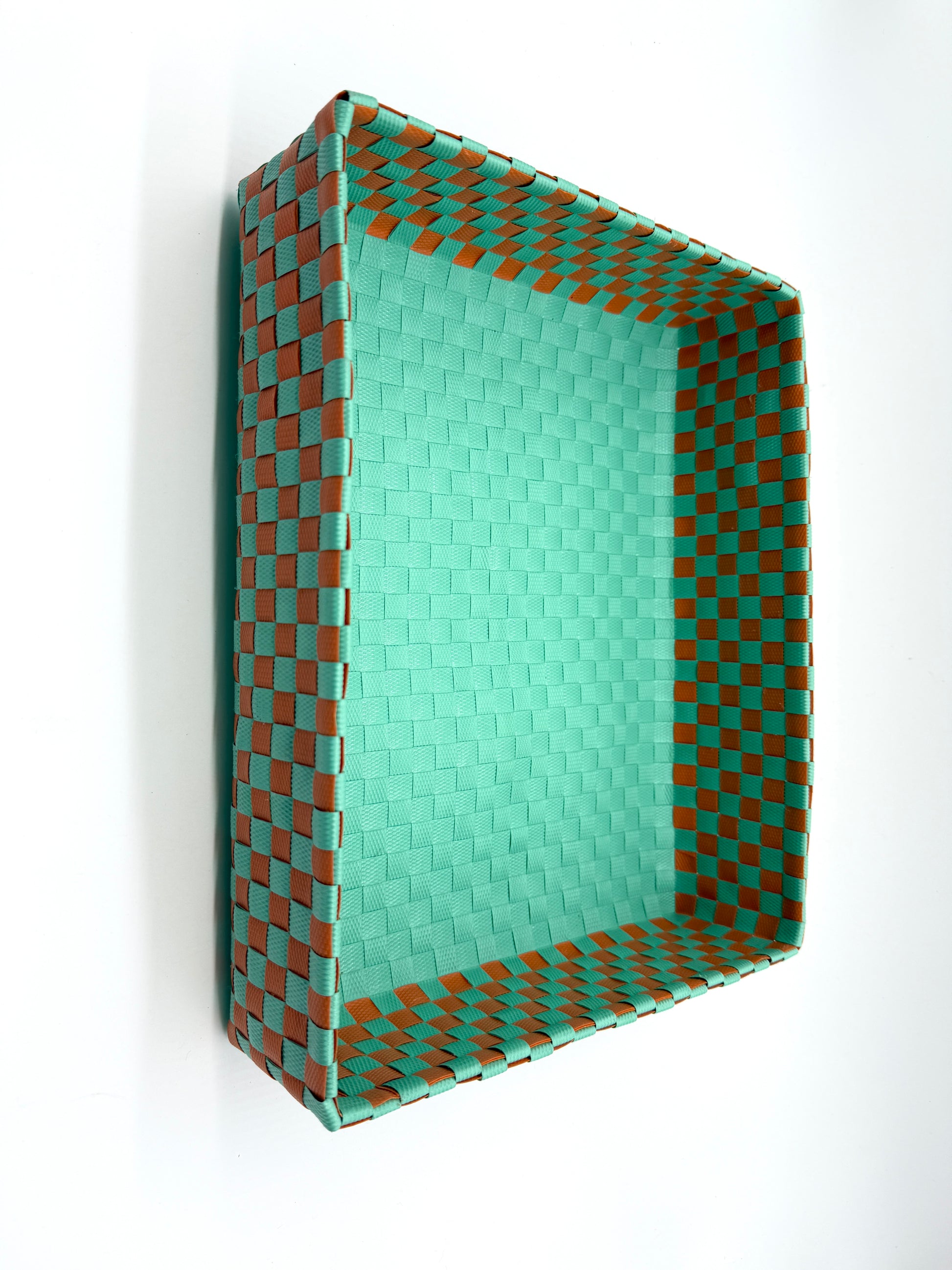 Checkered Woven Plastic Tray, Colorful Handwoven Serving Tray, Large Boho Catchall Basket, Waterproof Bathroom Vanity Tray, Desk Organizer