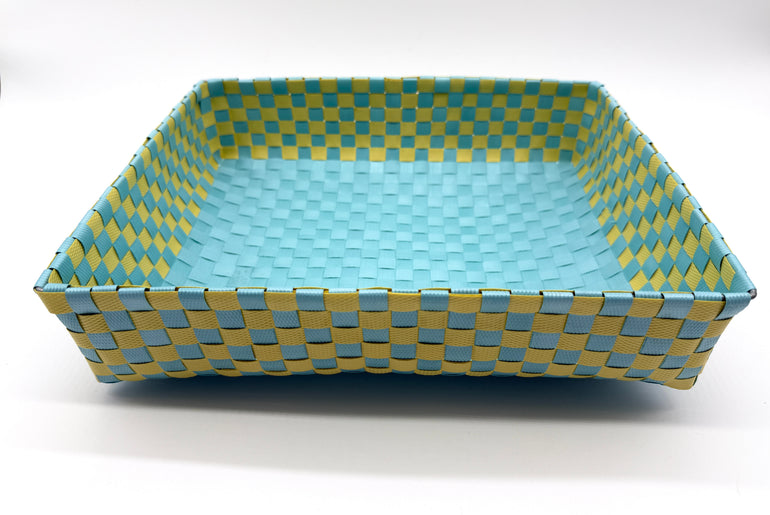 Checkered Woven Plastic Tray, Colorful Handwoven Serving Tray, Large Boho Catchall Basket, Waterproof Bathroom Vanity Tray, Desk Organizer