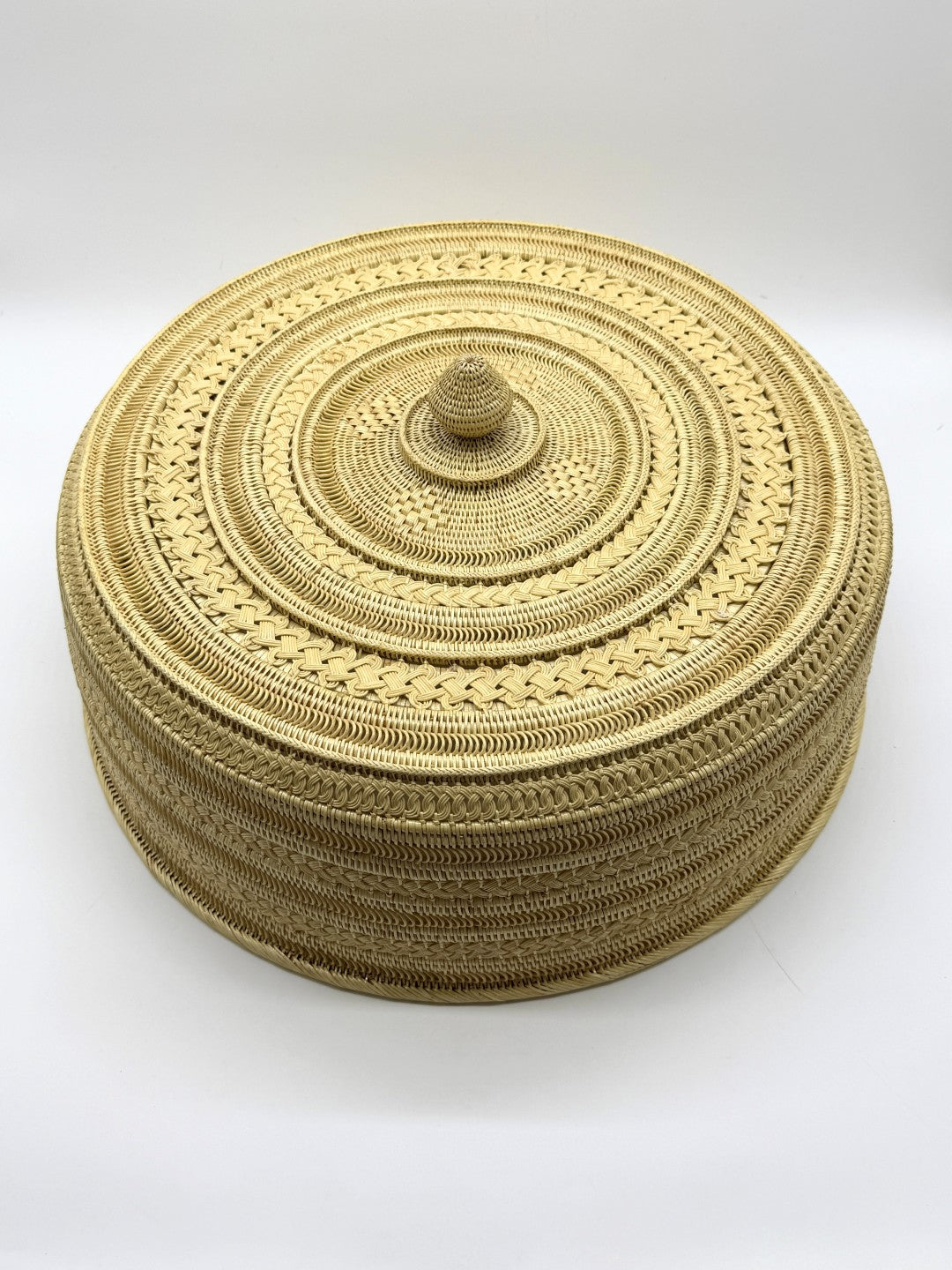 Handwoven Rattan Food Cover Dome, Luxury Wicker Food Tent, Artisan Bread Cover, Fruit Basket Lid, Table Decor 20in