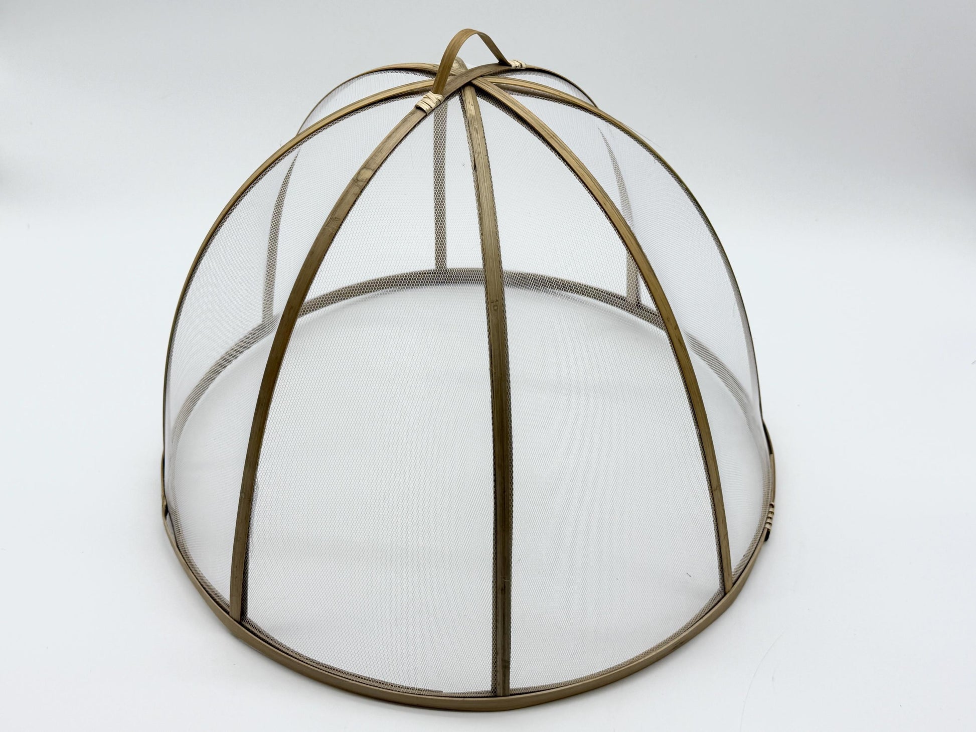 Round Bamboo Mesh Food Cover, Handwoven Bamboo Kitchen Dish Protector Dome for Meals, Fruit & Table Serving 12–16 Inch