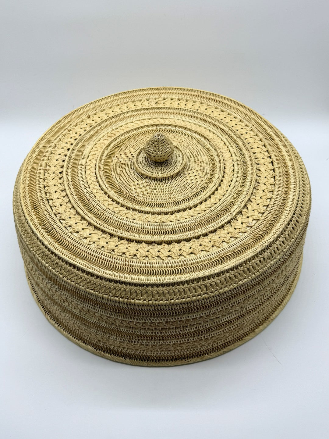 Handwoven Rattan Food Cover Dome, Luxury Wicker Food Tent, Artisan Bread Cover, Fruit Basket Lid, Table Decor 20in