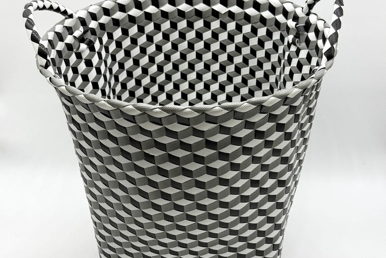 3D Woven Plastic Storage Basket with Handles, Handmade Laundry Basket, Decorative Organizer Bin for Toys Bathroom Nursery