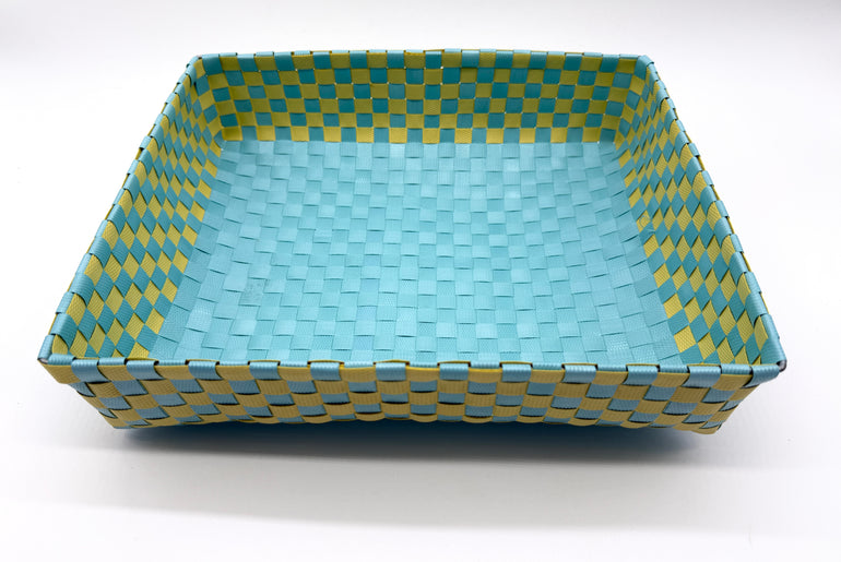 Checkered Woven Plastic Tray, Colorful Handwoven Serving Tray, Large Boho Catchall Basket, Waterproof Bathroom Vanity Tray, Desk Organizer