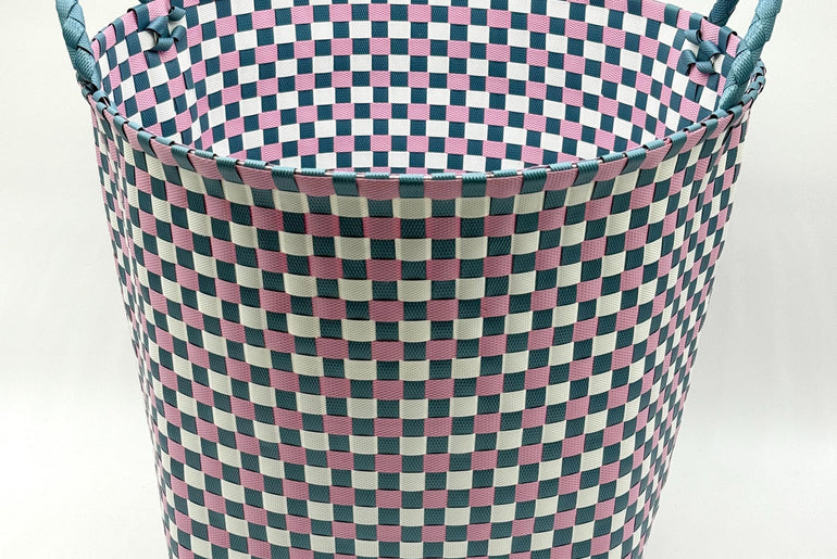 Round Woven Plastic Basket with Handles, Handmade Laundry Hamper, Multi Color Storage Bin for Toys Blankets Bathroom