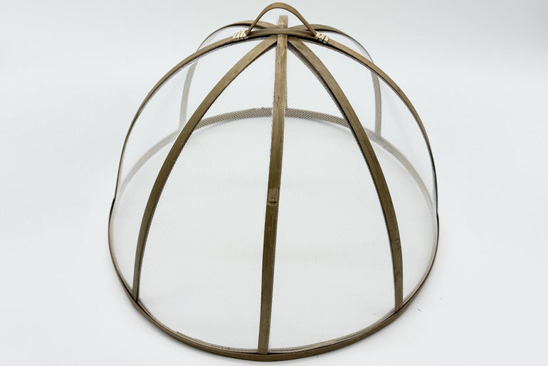 Round Bamboo Mesh Food Cover, Handwoven Bamboo Kitchen Dish Protector Dome for Meals, Fruit & Table Serving 12–16 Inch