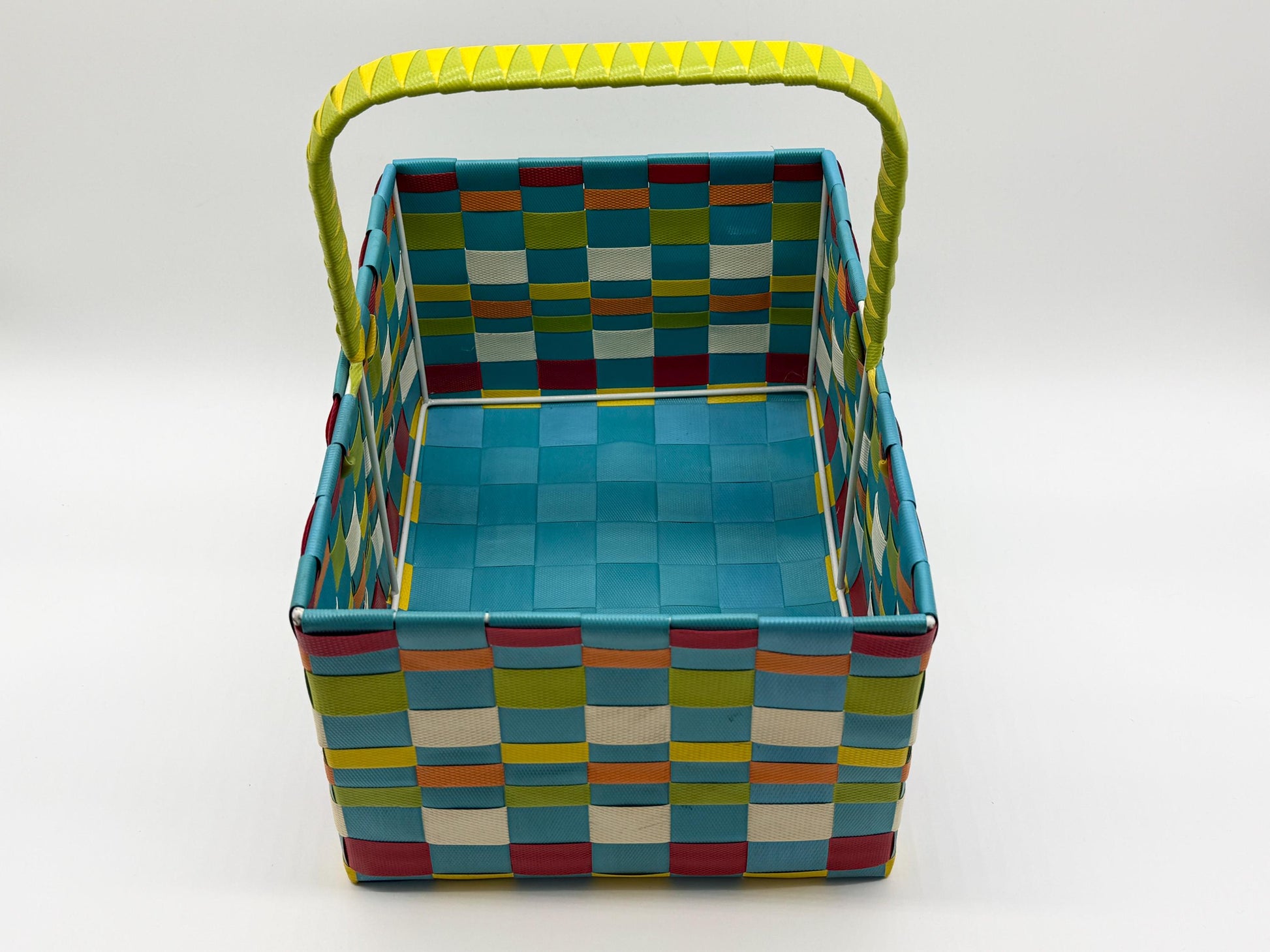 Large Woven Plastic Basket with Handle, Easter Basket, Colorful Storage Basket, Gift Basket, Picnic Basket, Toy Organizer