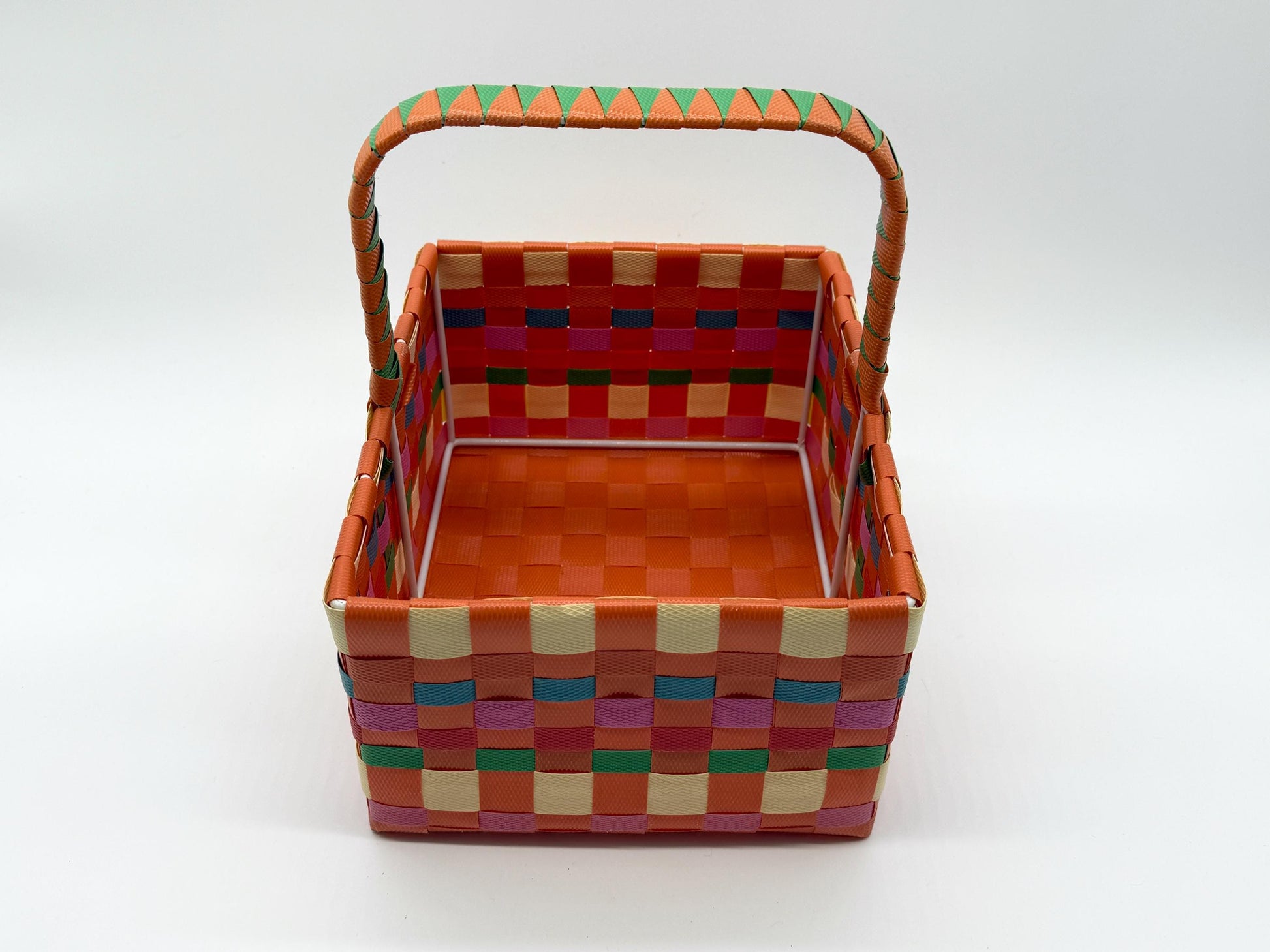 Woven Plastic Easter Basket with Handle, Colorful Storage Basket, Reusable Gift Basket, Picnic Basket, Kids Easter Bin