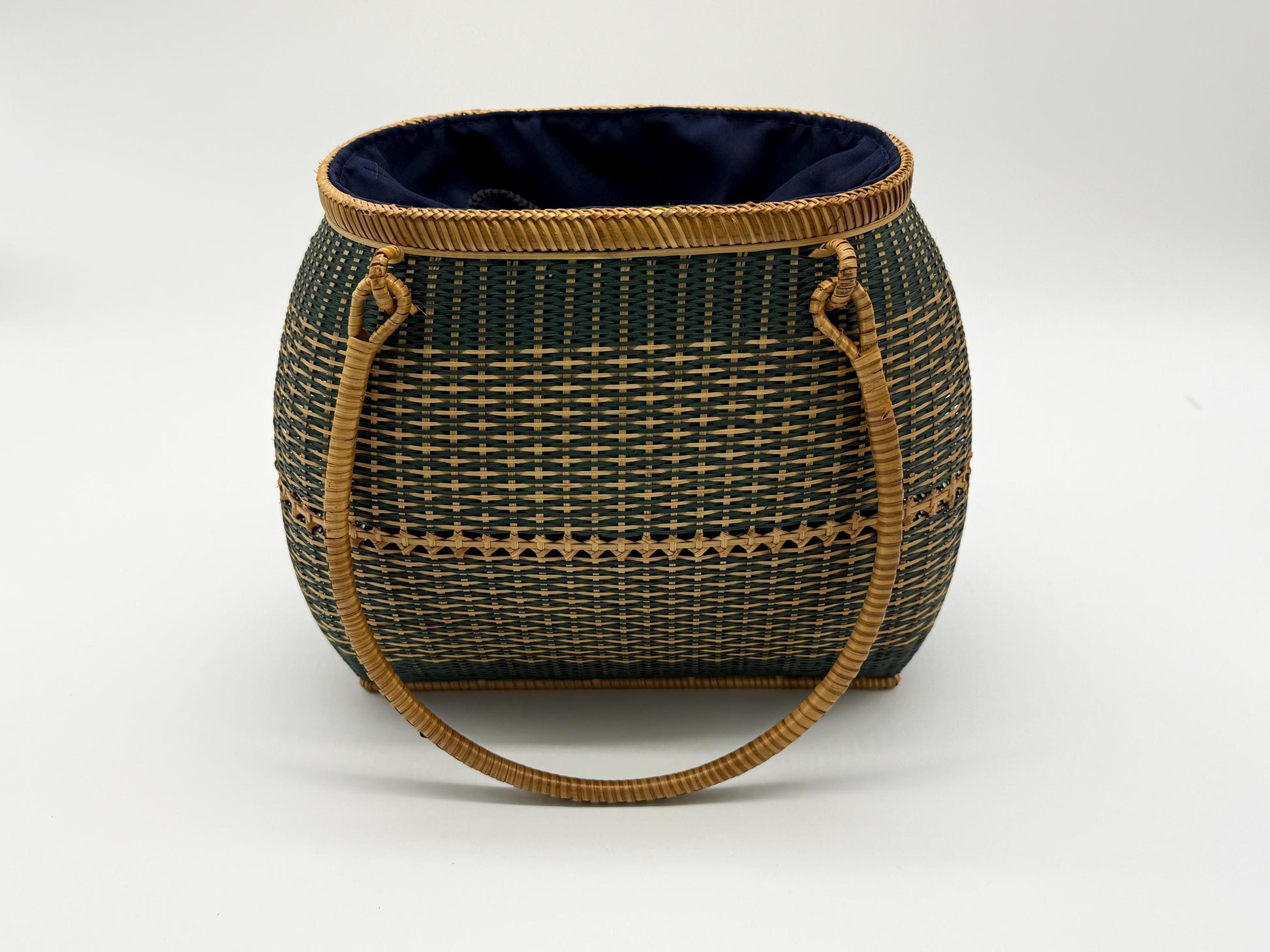 Handwoven Bamboo Handbag, Vintage Rattan Purse, Handmade Wicker Basket Bag with Fabric Lining, Boho Summer Shoulder Tote, 9.1x3.7x16.1in