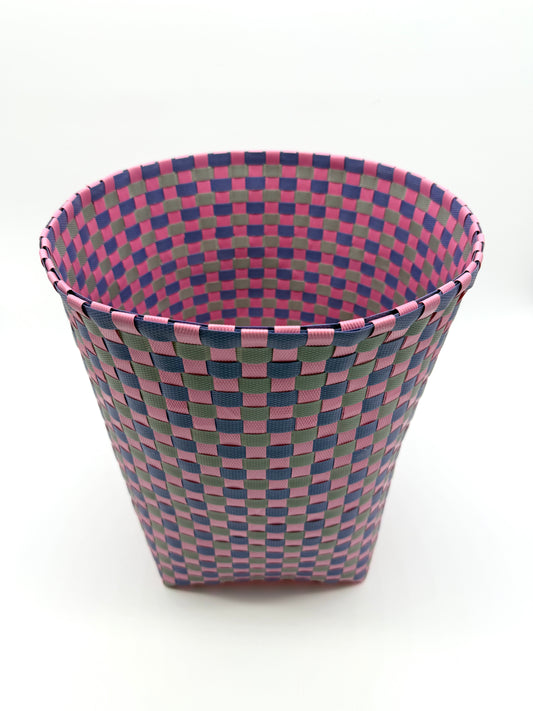 Handwoven Colorful Plastic Storage Basket – Vibrant Boho Organizer Bin for Bathroom, Nursery & Home Decor