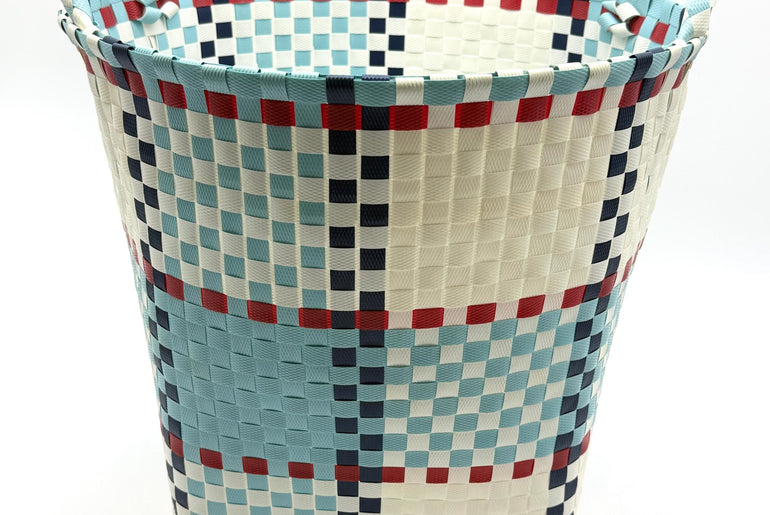 Round Woven Plastic Basket with Handles, Handmade Laundry Hamper, Multi Color Storage Bin for Toys Blankets Bathroom