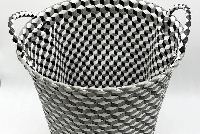 3D Woven Plastic Storage Basket with Handles, Handmade Laundry Basket, Decorative Organizer Bin for Toys Bathroom Nursery