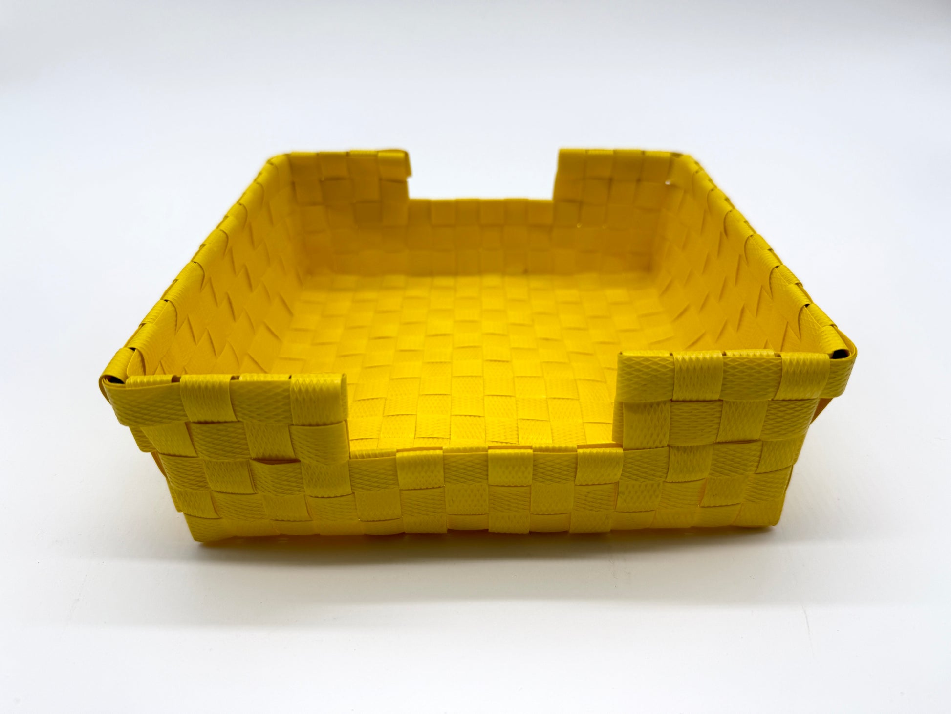 Woven Napkin Holder Tray, Square Plastic Paper Towel Dispenser, Handwoven Guest Napkin Basket, Kitchen Table Organizer, Outdoor Dining Decor