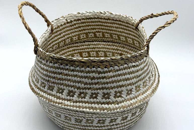 Handwoven Seagrass Storage Basket with Handles, White Pattern Wicker Basket, Foldable Woven Planter Basket, Boho Home Decor, 13.8in
