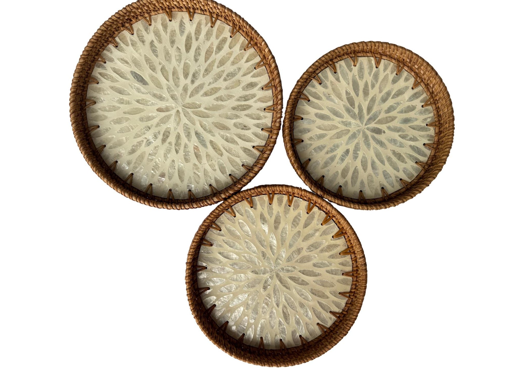 Round Mother of Pearl Inlay Rattan Tray, Handwoven Decorative Serving Tray, Natural Boho Coffee Table Accent 89