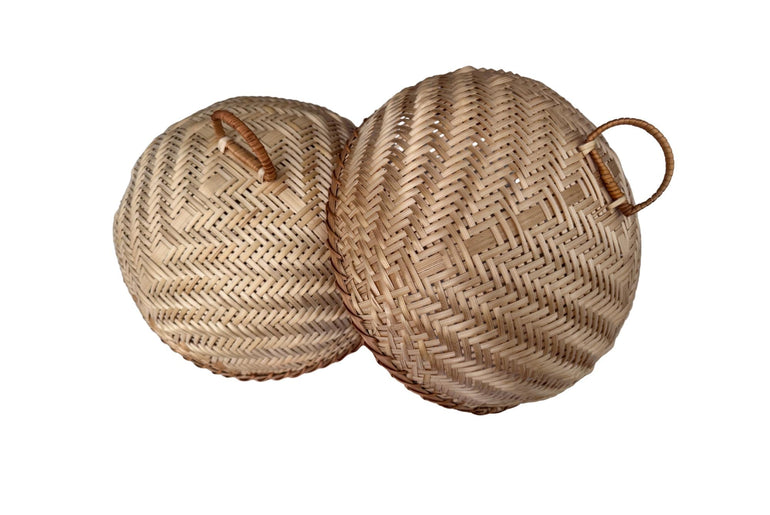 Round Bamboo Food Cover Dome, Handwoven Bamboo Dish Cover for Kitchen Table, Natural Food Protector for Fruit & Meals 12 Inch