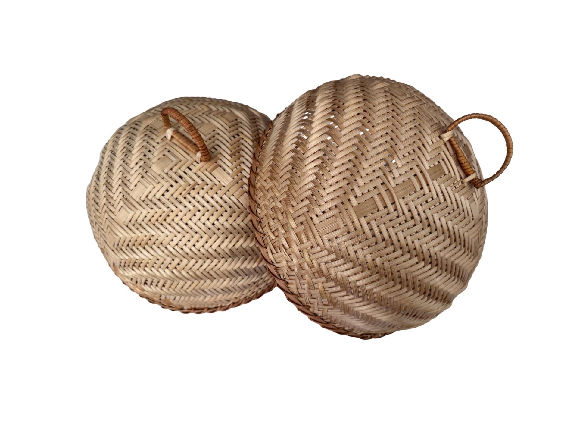 Round Bamboo Food Cover Dome, Handwoven Bamboo Dish Cover for Kitchen Table, Natural Food Protector for Fruit & Meals 12 Inch