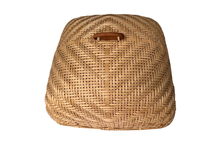 Handwoven Bamboo Food Cover, Square Bamboo Dish Cover for Kitchen Table, Natural Woven Food Protector for Fruit Bread Dishes 14 Inch 170