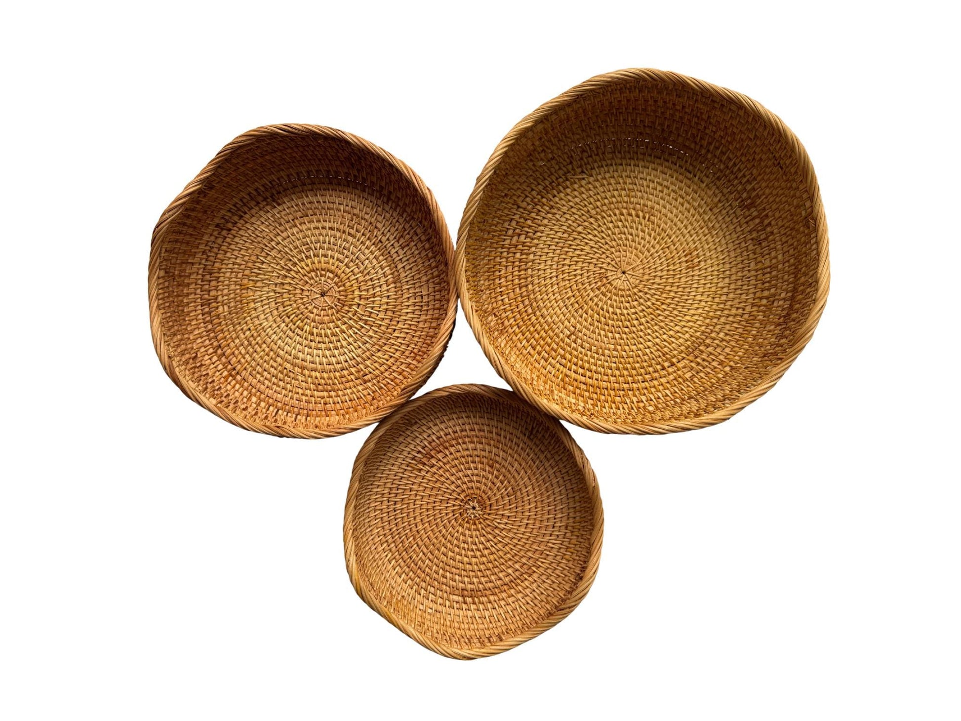 Boho Rattan Lotus Bowl, Round Woven Fruit and Bread Basket, Natural Wicker Decorative Bowl for Dining Table or Kitchen Decor