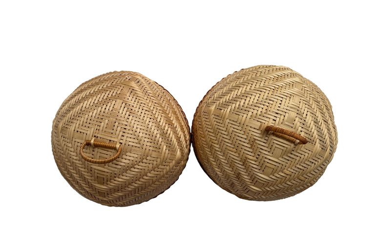 Round Bamboo Food Cover Dome, Handwoven Bamboo Dish Cover for Kitchen Table, Natural Food Protector for Fruit & Meals 12 Inch